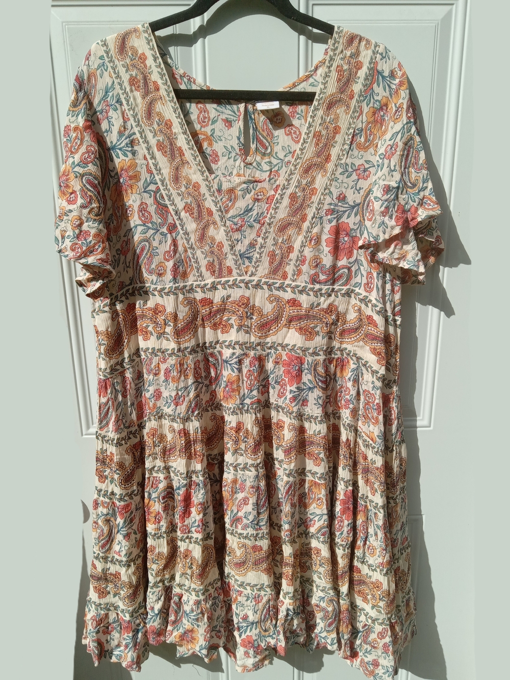 Bila Boho Floral Paisly V-Neck Tiered Women's Dress in Cream and Rust XL